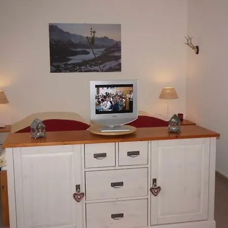 Paradies 411 Apartment *