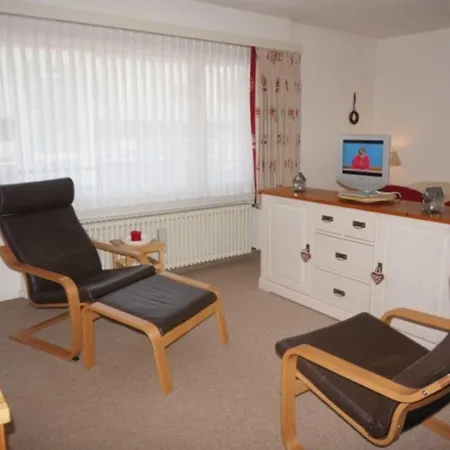 Paradies 411 *